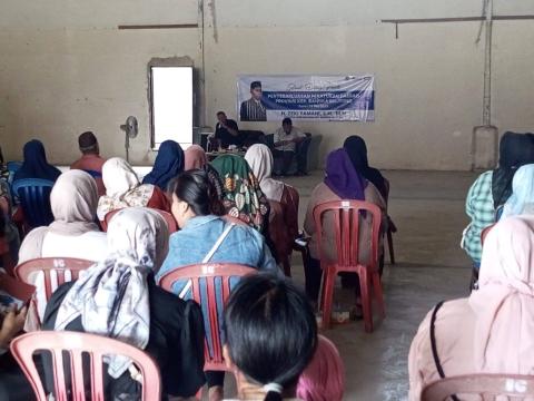 Zeki Yamani Kenalkan Aturan Pertambangan ke Warga Bangka Tengah