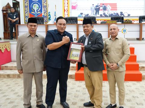 DPRD Babel Gelar Paripurna LKPJ Gubernur 2025