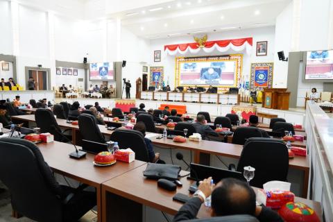 Paripurna DPRD Babel Bahas Rekomendasi LKPJ Hingga Program CSR Perkebunan Kelapa Sawit