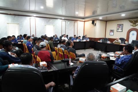 Harga Sembako Bisa Naik, DPRD Babel Tuntaskan Masalah BBM Sopir Tronton