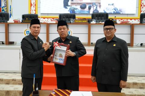 DPRD Babel Sahkan Dua Raperda, KUA-PPAS APBD 2027 Mulai Dibahas